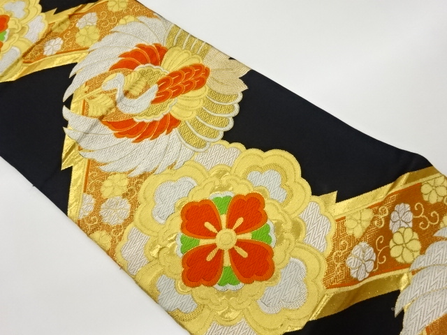 リサイクル　鶴に華紋模様織出し袋帯